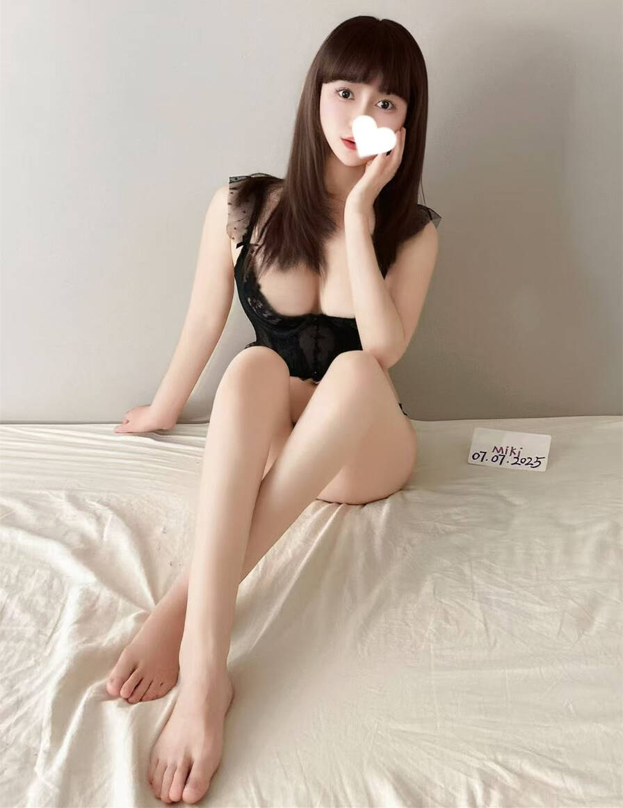1 .jpg