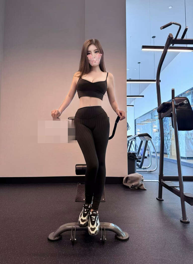 2 .jpg