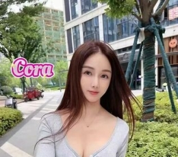 新到年轻漂亮的亚裔女生！