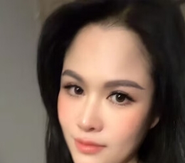 新到胸围D的越南大波妹！