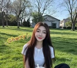 新到年轻漂亮的中国妹子，本人照片