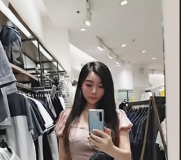 年輕豪放妖媚中國辣妹，本人照片