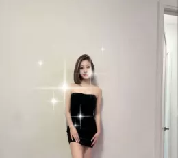 新到身材高挑的亚裔女生！