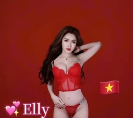 新到瘦小漂亮的越南小妹，本人照片