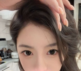 新到20岁年轻漂亮的女生，本人照片